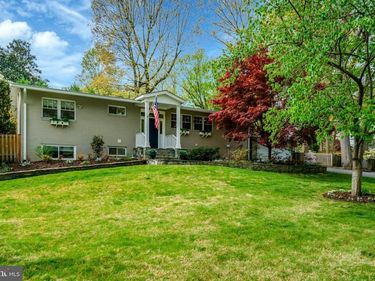 3911 LOCUST LANE, ALEXANDRIA, VA 22310