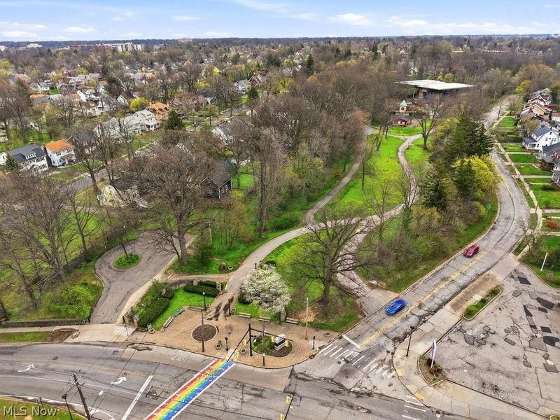 3154 E Overlook Road, Cleveland Heights, OH 44118 Photo 7