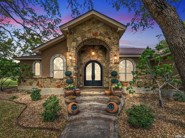 128 Bucks, La Vernia, TX 78121