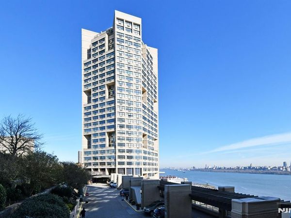 7004 Boulevard East 31A, Unit 31A, GUTTENBERG, NJ 07093