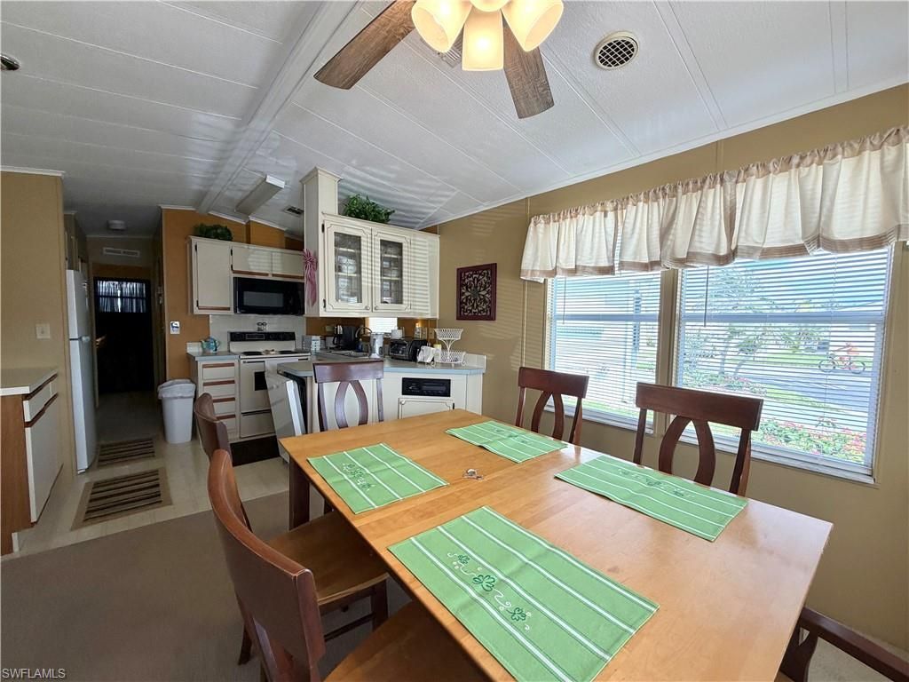 4710 Pilgrims Way W, Estero, FL 33928 Photo