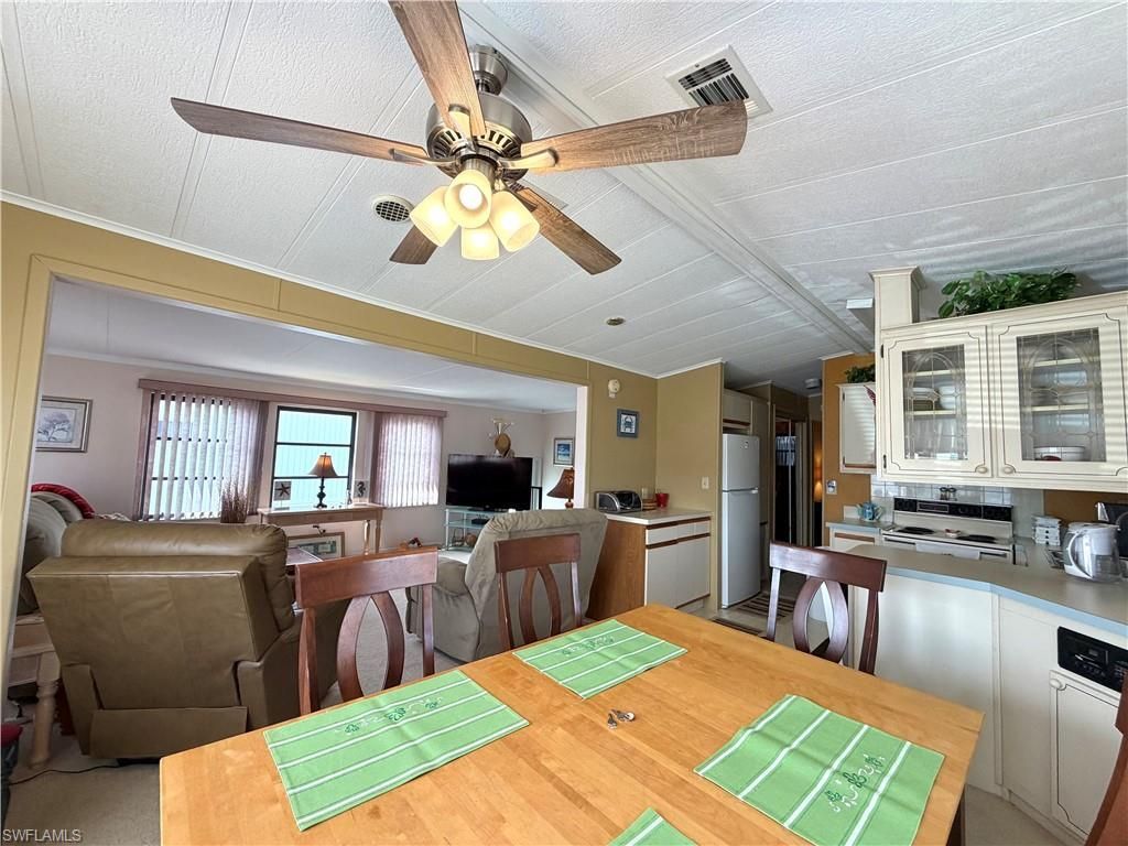 4710 Pilgrims Way W, Estero, FL 33928 Photo