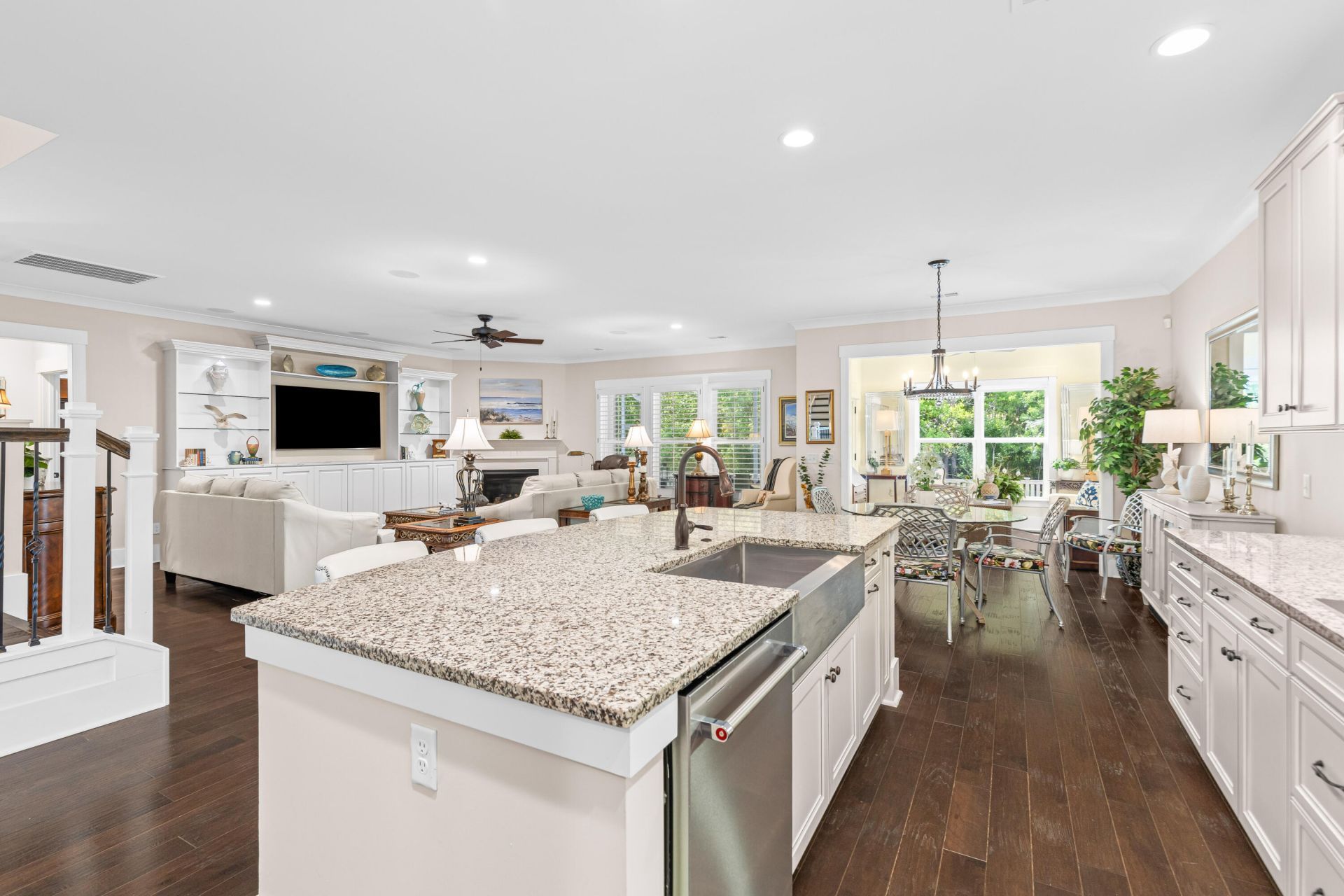 2343 Brinkley Road Photo 4