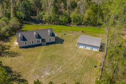 380 Rhode Drive photo 4