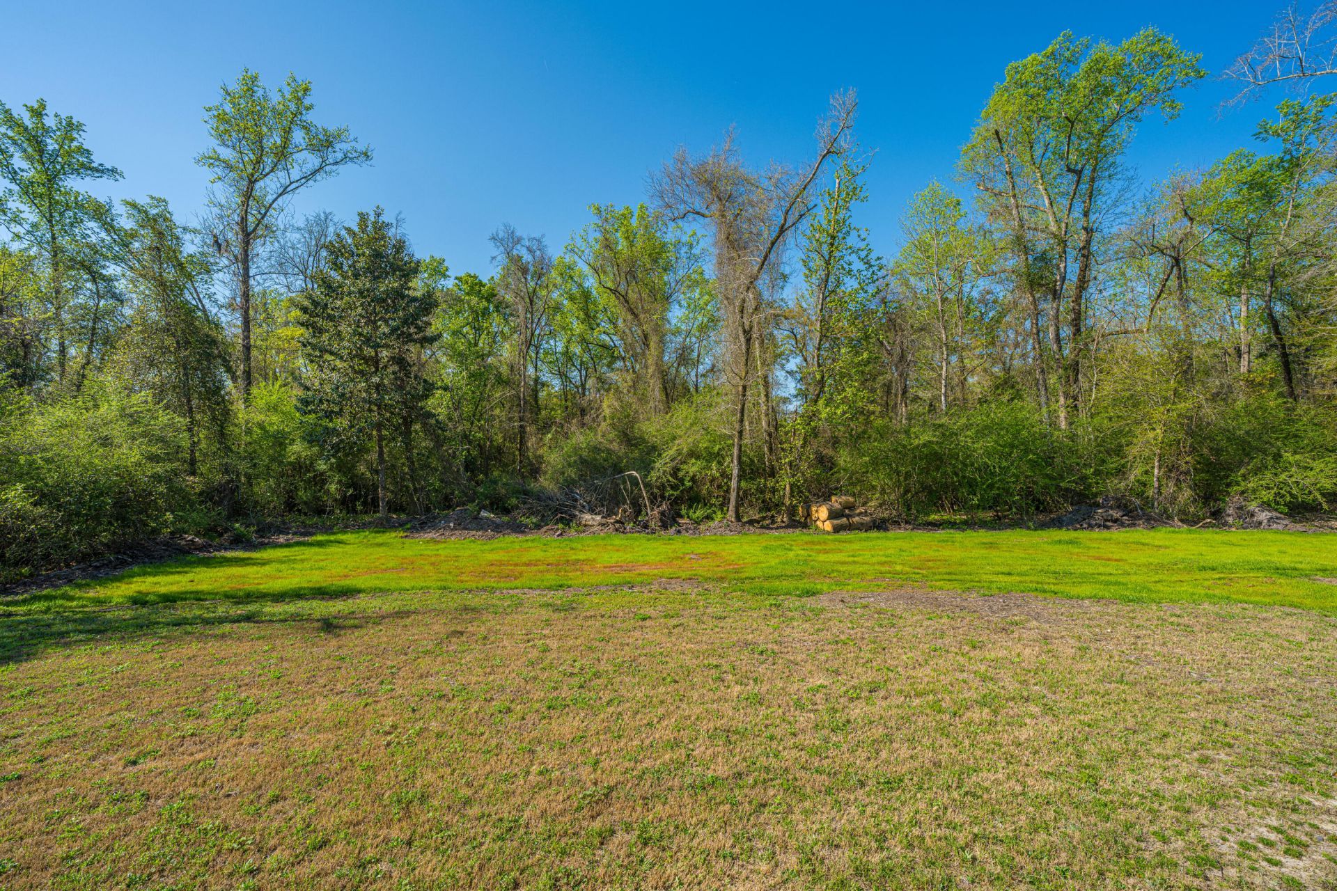 380 Rhode Drive Photo 32