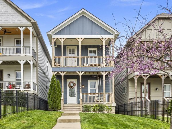 1319B Meridian St, Nashville, TN 37207