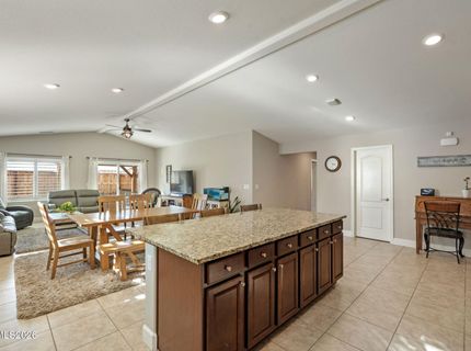 7315 Souverain Lane, Reno, NV 89506 Photo