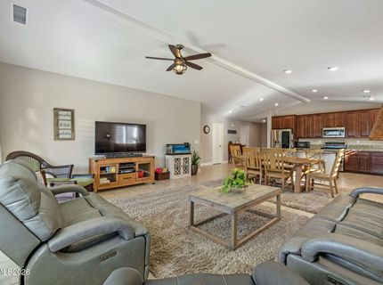 7315 Souverain Lane, Reno, NV 89506 Photo