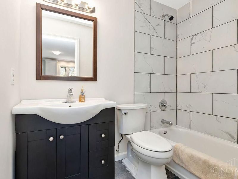 6203 Taylor Road, Green Township, OH 45248 Photo 17