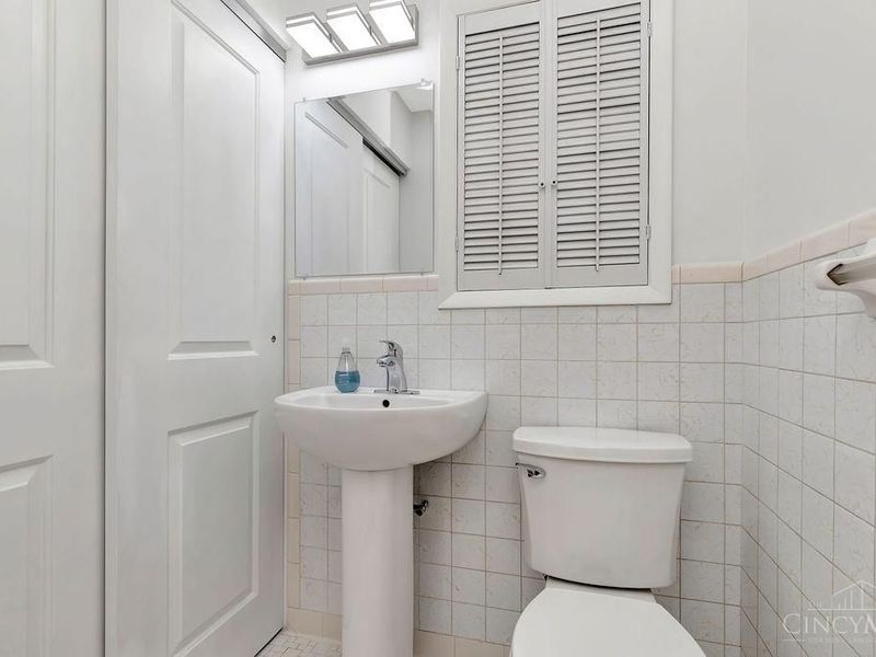 6203 Taylor Road, Green Township, OH 45248 Photo 22