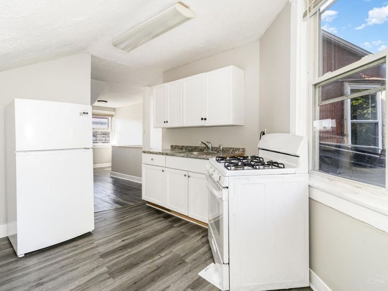 3440 Harvey Avenue, Cincinnati, OH 45229 Photo 8