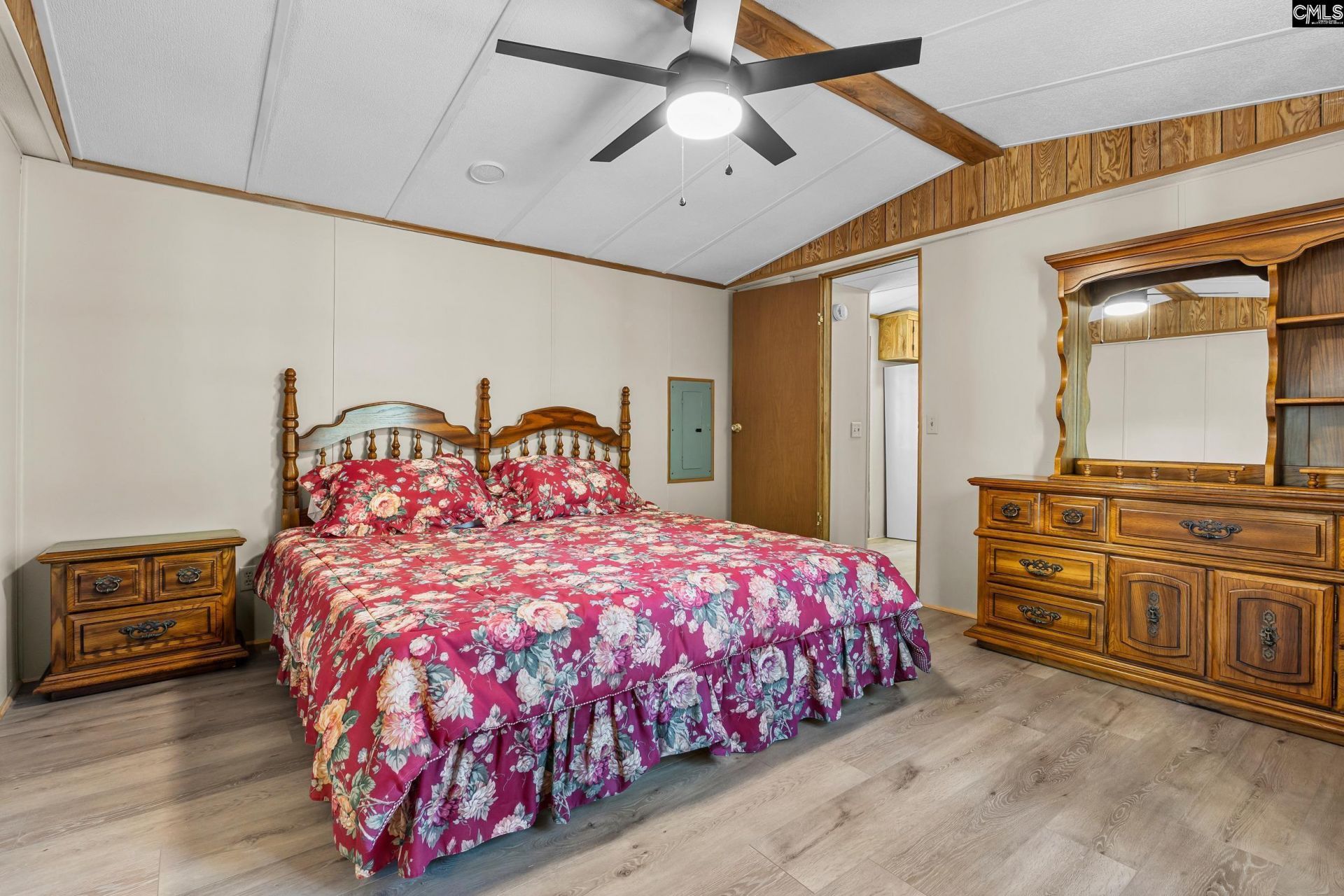 1107 Sandalwood Photo 12