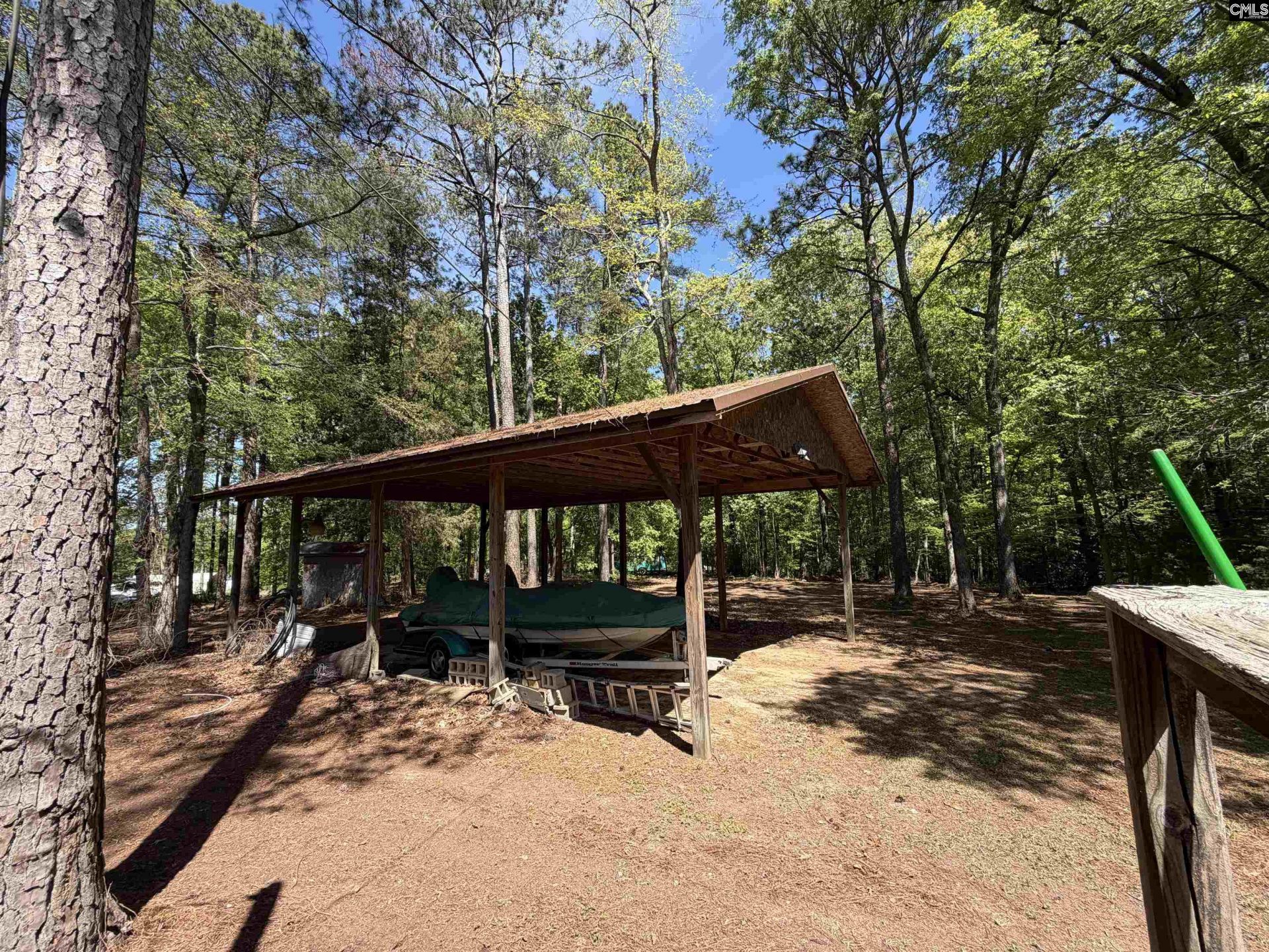 1107 Sandalwood  Photo 15