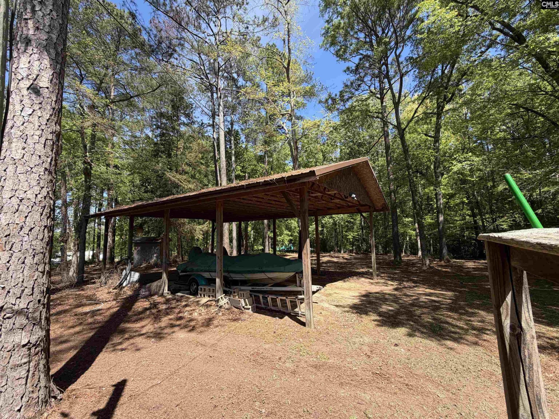 1107 Sandalwood  Photo 16