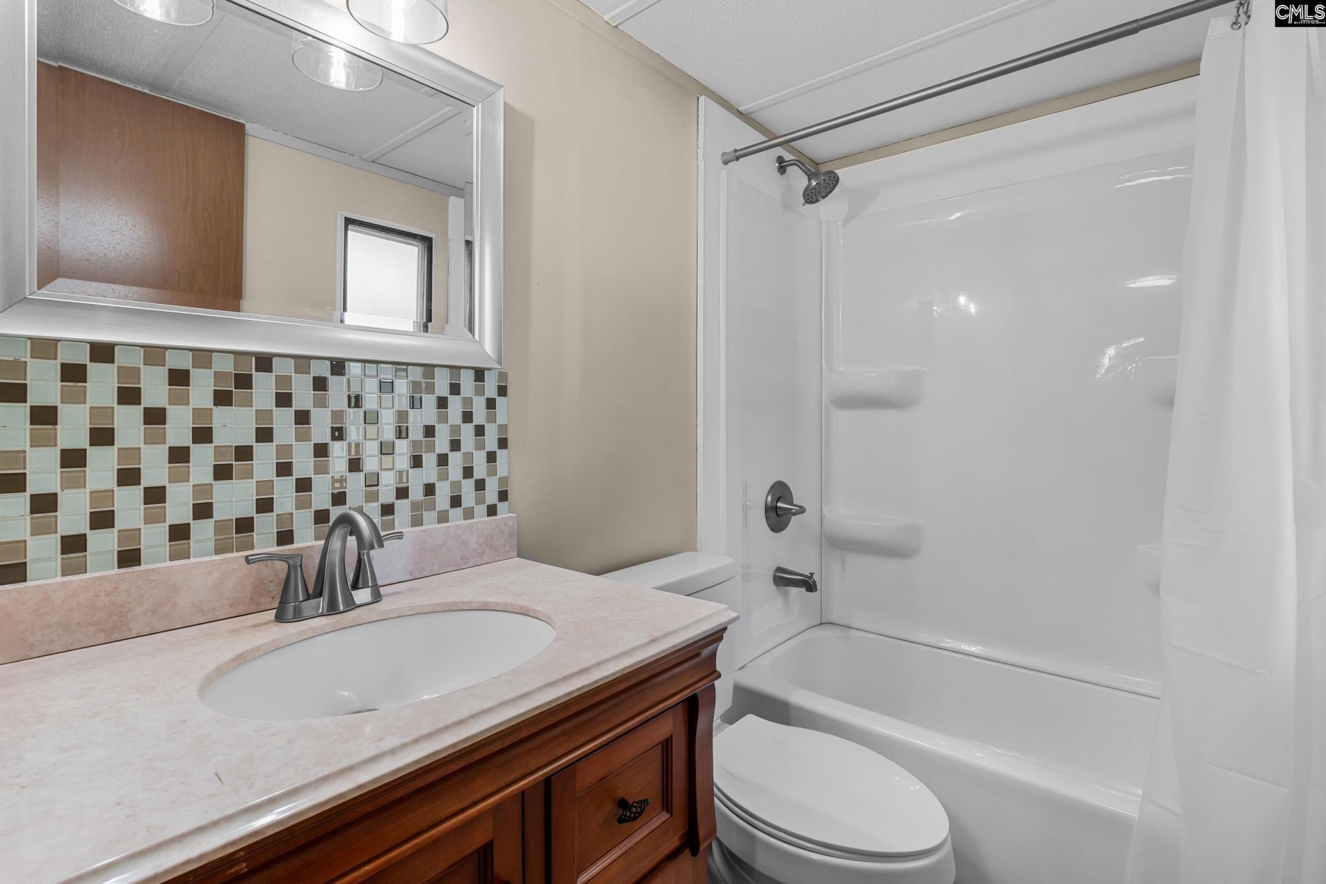 1107 Sandalwood Photo 17