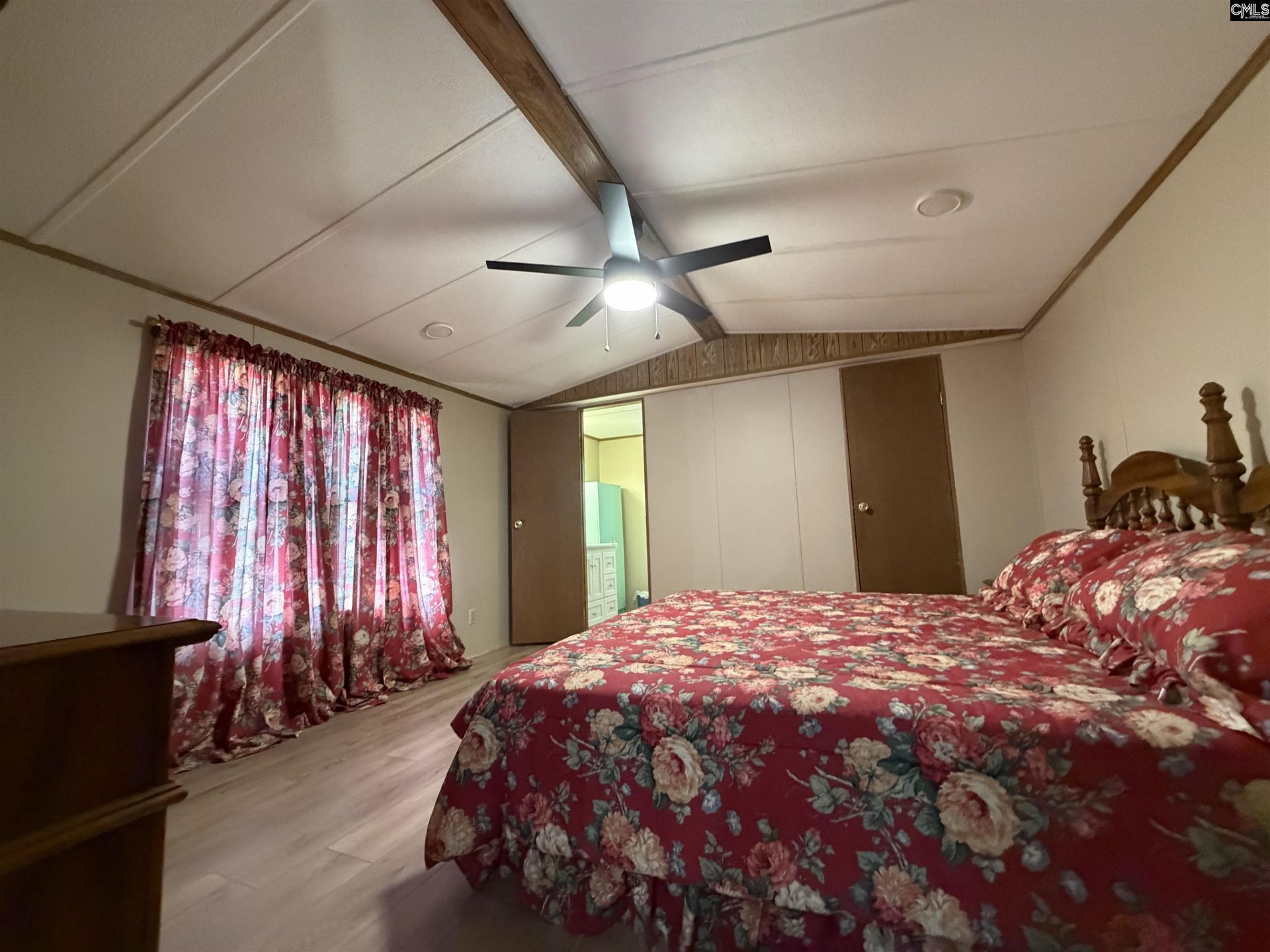 1107 Sandalwood  Photo 8