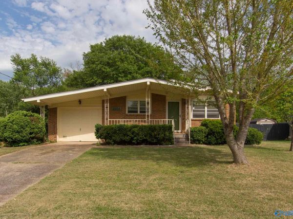 2004 Rodgers Drive NE, Huntsville, AL 35810