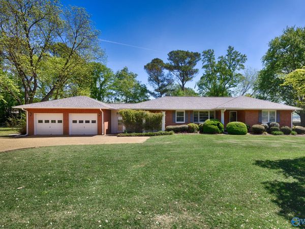 4407 Garth Road SE, Huntsville, AL 35802