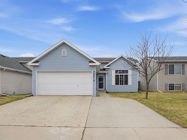 2218 59th Avenue S, Fargo, ND 58104
