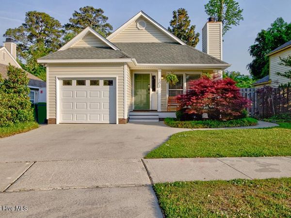 103 W Kilarny Road, Wilmington, NC 28409