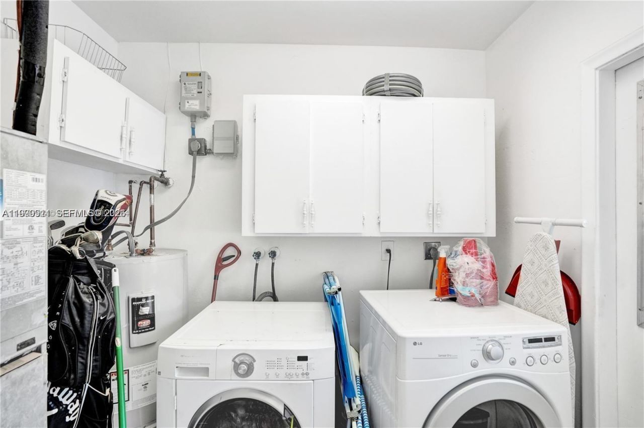 5706 Lincoln St, Hollywood, FL 33021 Photo