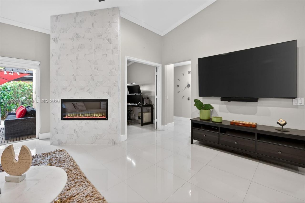 1956 Pisces Ter, Unit 1956, Weston, FL 33327 Photo