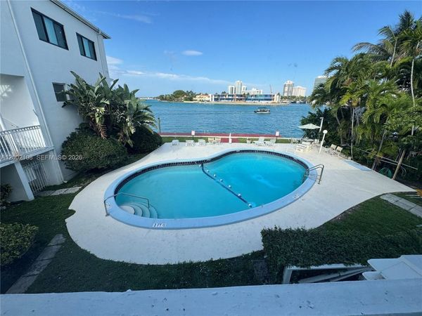 10281 E Bay Harbor Dr, Unit C2, Bay Harbor Islands, FL 33154