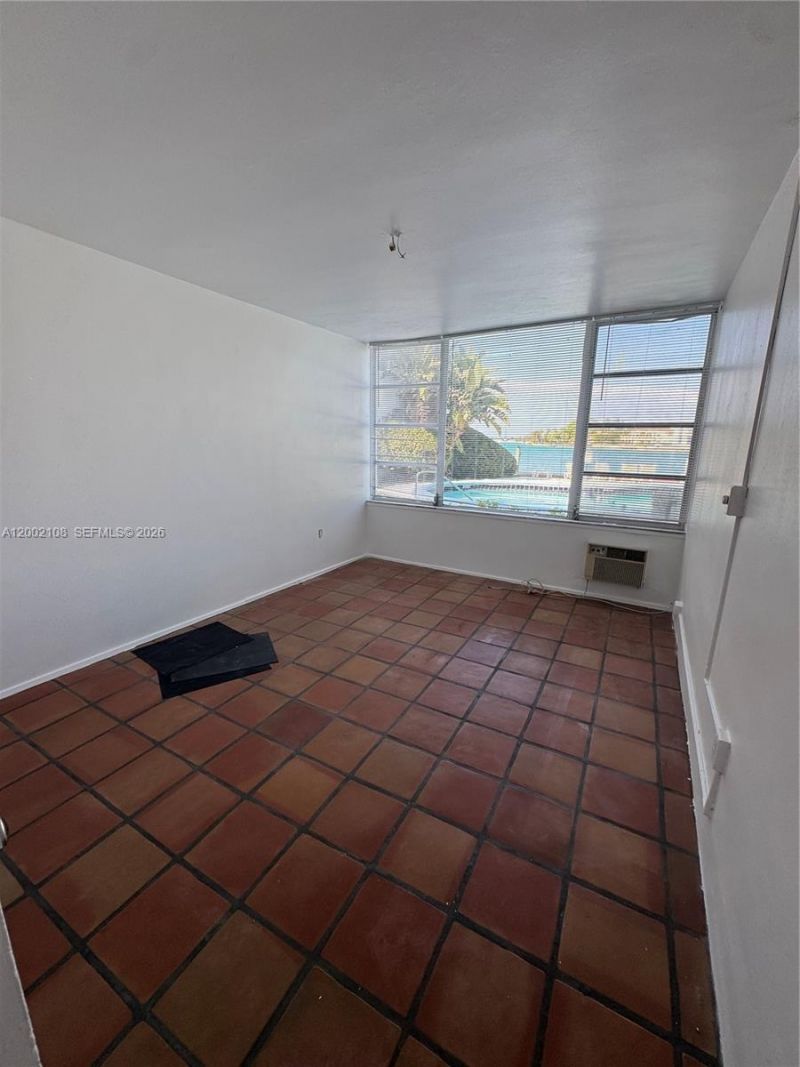 10281 E Bay Harbor Dr, Unit C2, Bay Harbor Islands, FL 33154 Photo