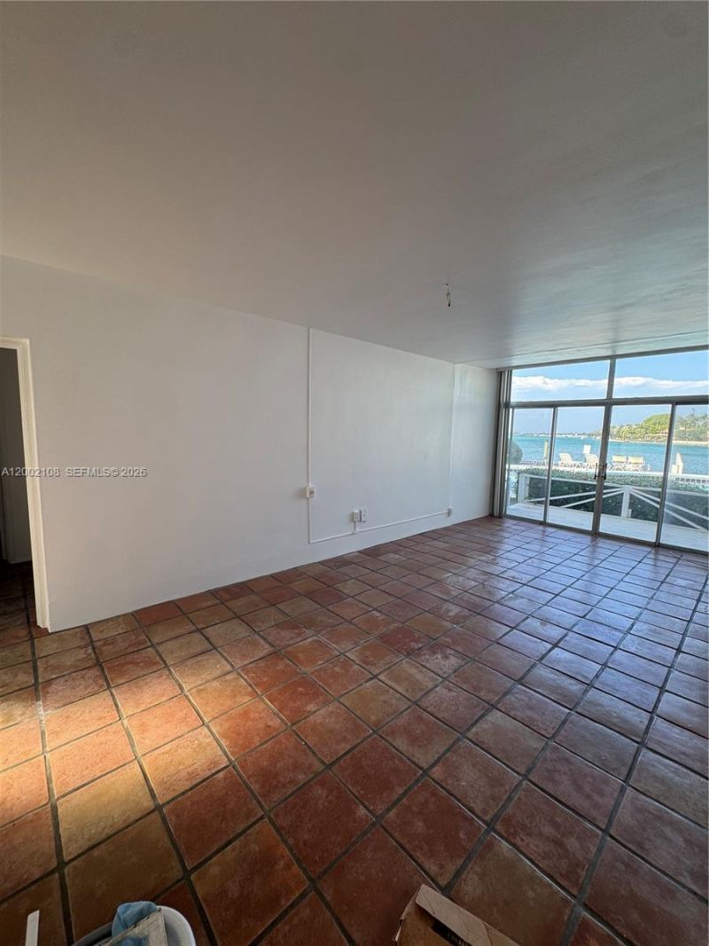 10281 E Bay Harbor Dr, Unit C2, Bay Harbor Islands, FL 33154 Photo