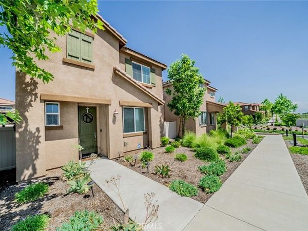 2111 Lavender Lane, Colton, CA 92324