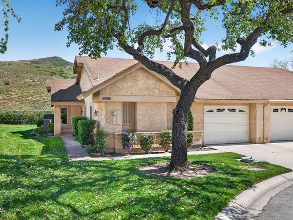 34108 Village 34, Camarillo, CA 93012