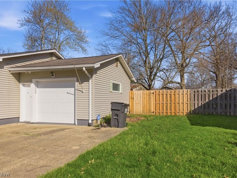 3702 Cumberland Circle, Youngstown, OH 44515 Photo 3