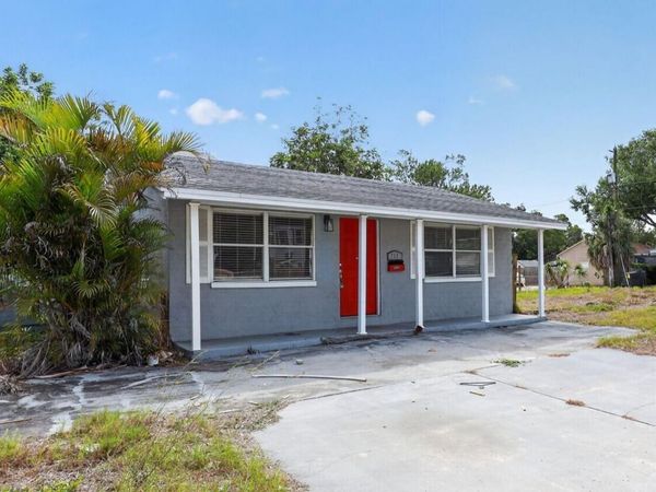300 52ND STREET S, ST PETERSBURG, FL 33707