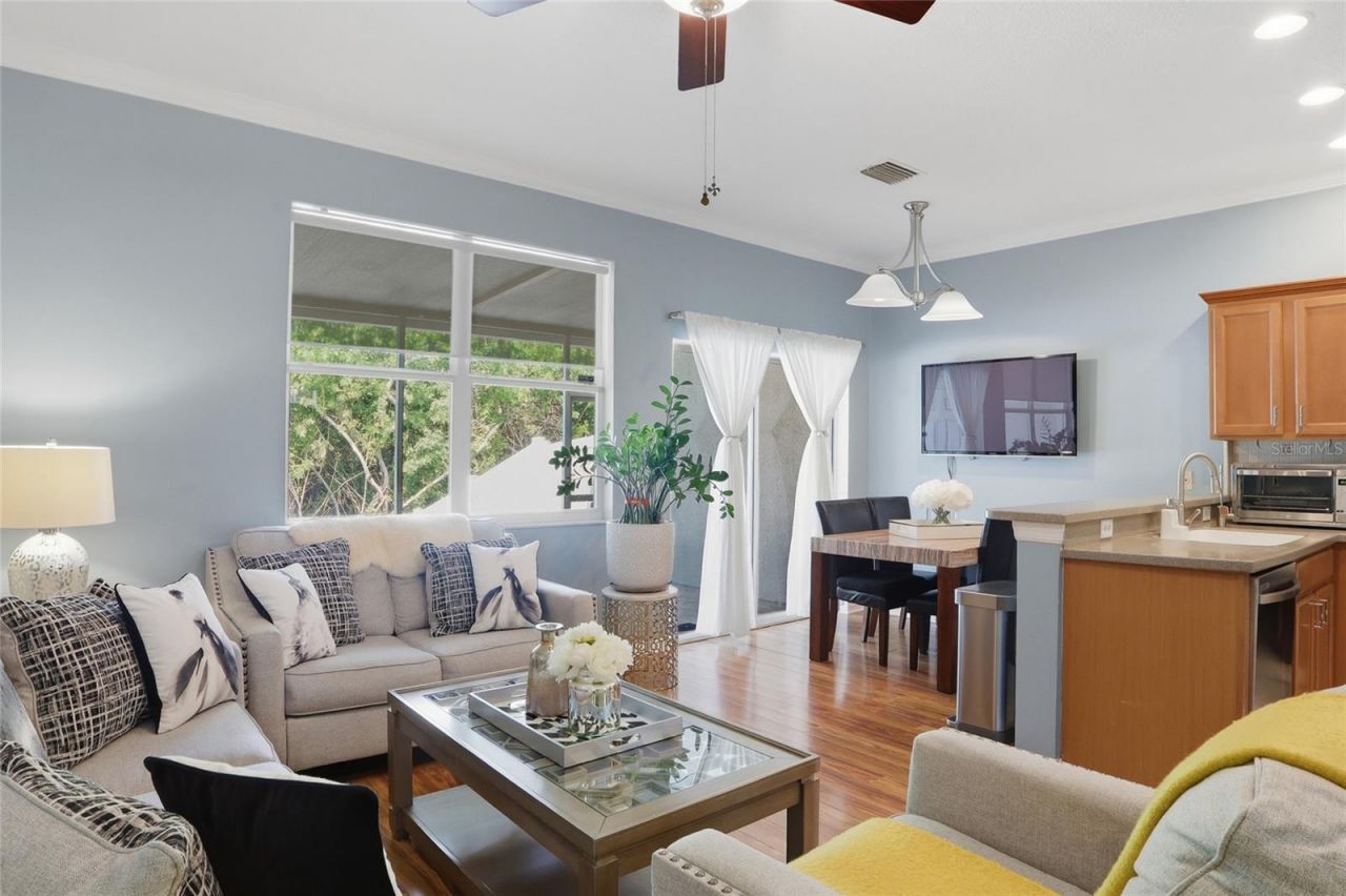 542 Black Lion Drive Ne, Saint Petersburg, FL 33716 Photo