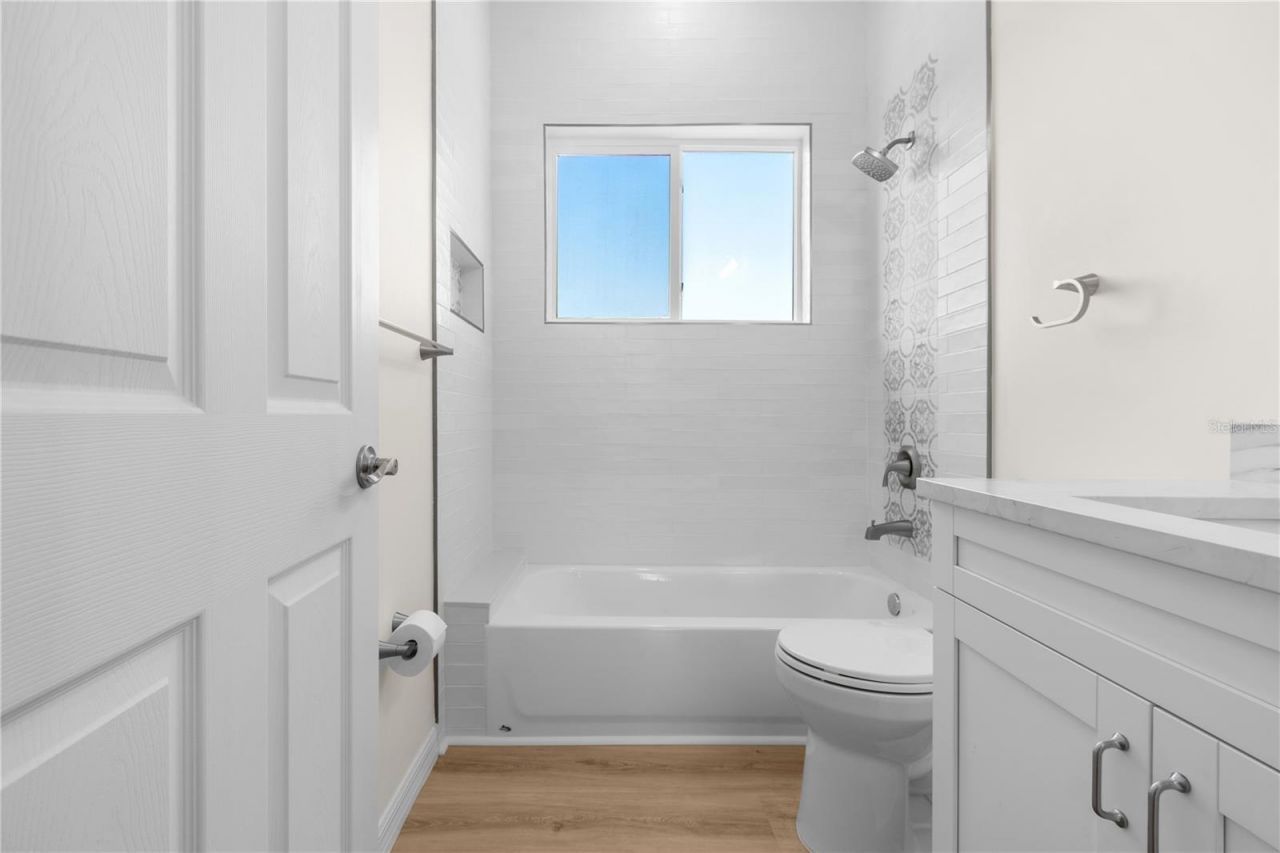 4234 4th Street S, Saint Petersburg, FL 33705 Photo