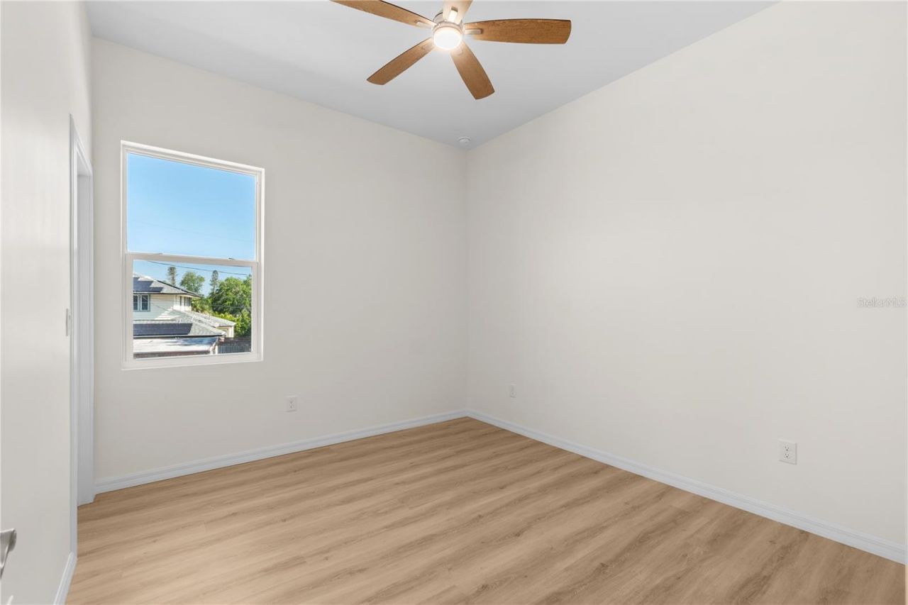 4234 4th Street S, Saint Petersburg, FL 33705 Photo