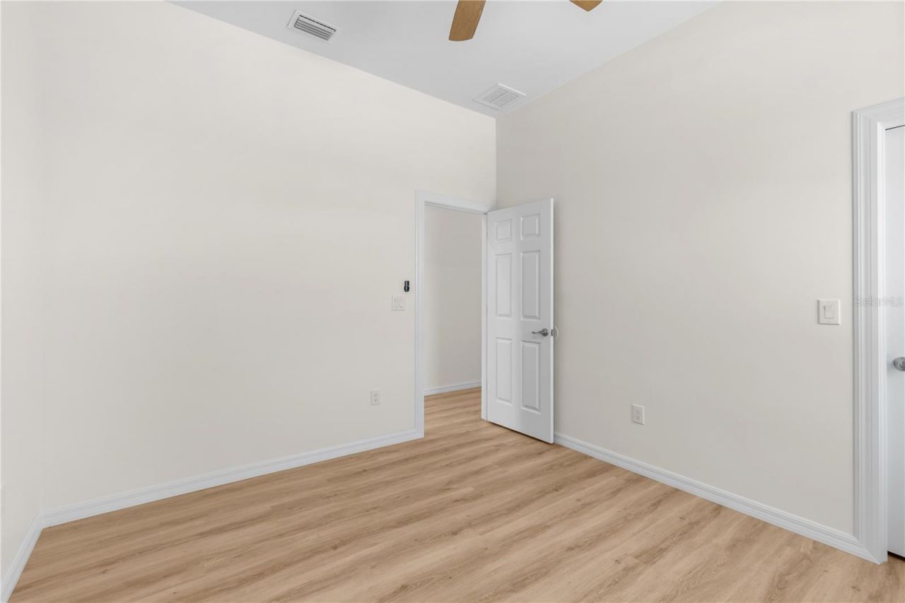 4234 4th Street S, Saint Petersburg, FL 33705 Photo