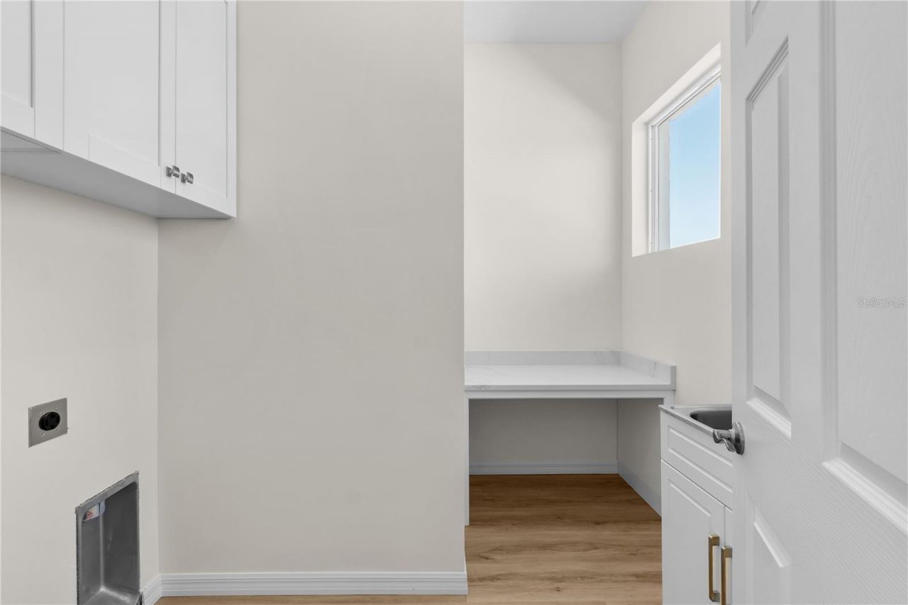 4234 4th Street S, Saint Petersburg, FL 33705 Photo