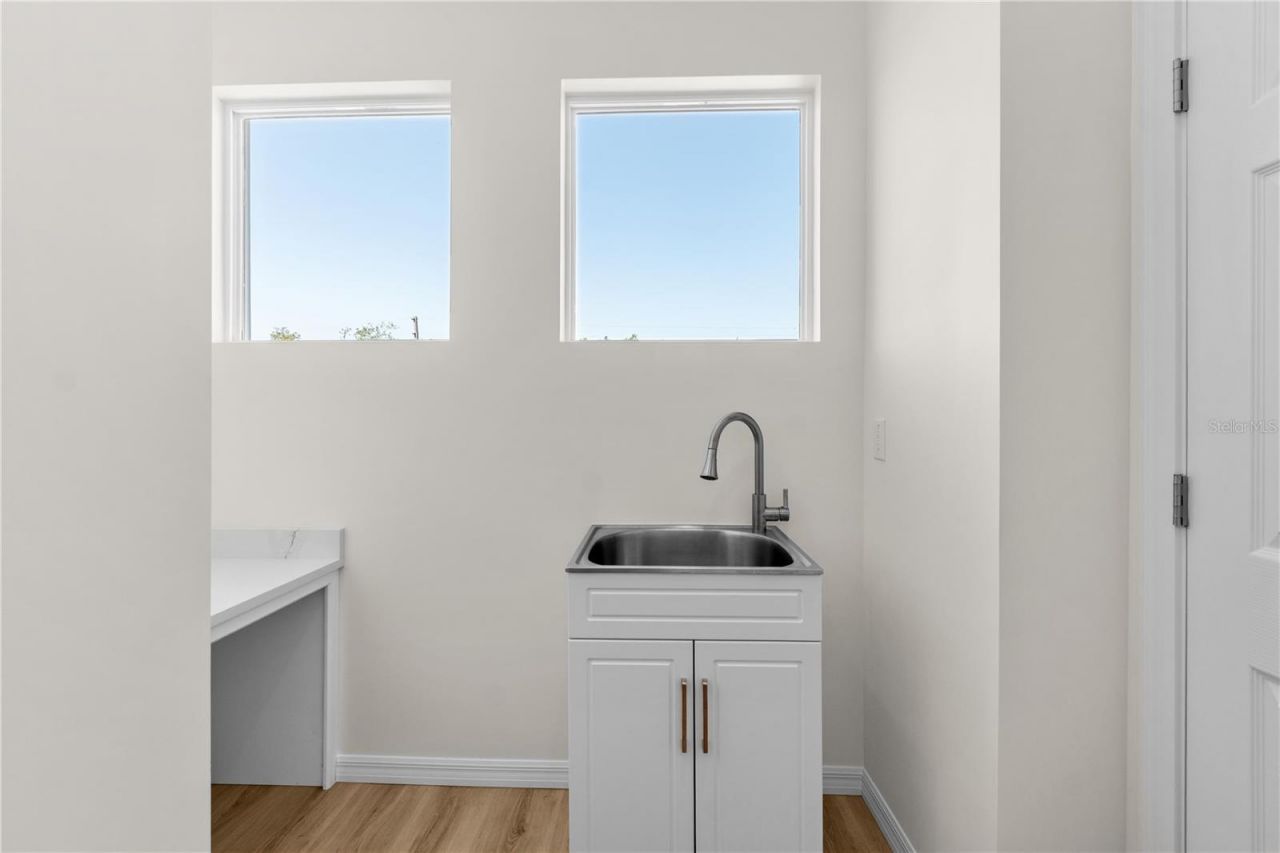 4234 4th Street S, Saint Petersburg, FL 33705 Photo
