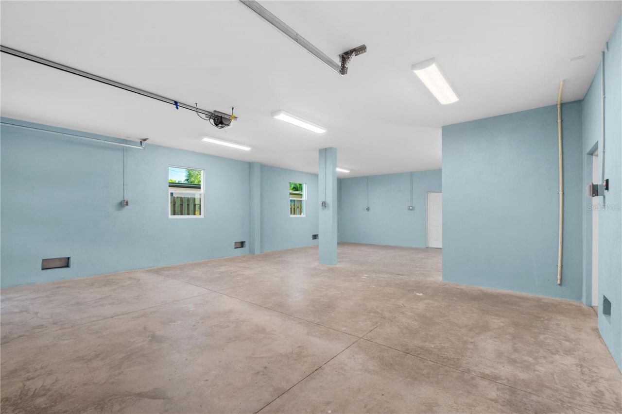 4234 4th Street S, Saint Petersburg, FL 33705 Photo