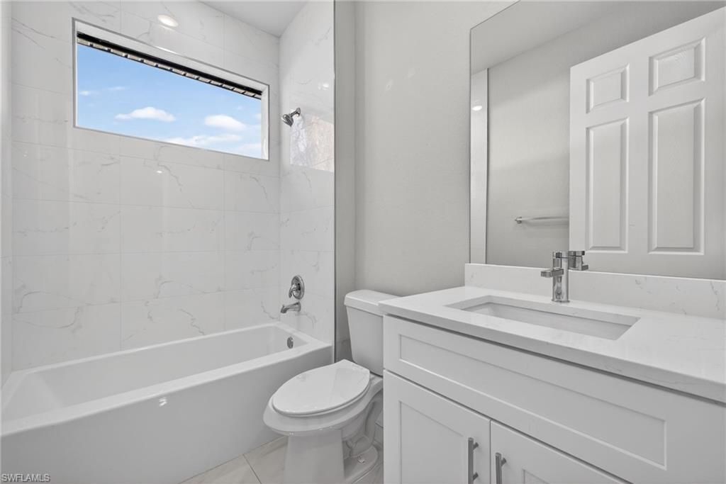 1715 SW 3rd St, Cape Coral, FL 33991 Photo