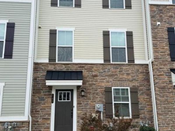 745 QUARRY ROAD , MALVERN, PA 19355