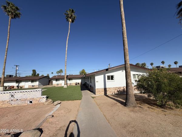 3325 N 66TH Street, Scottsdale, AZ 85251