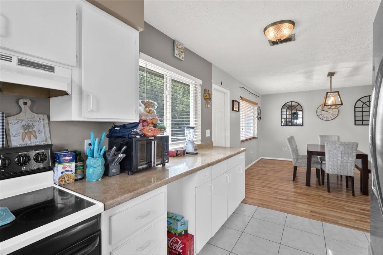 956 SE Browning Avenue, Port Saint Lucie, FL 34983 Photo