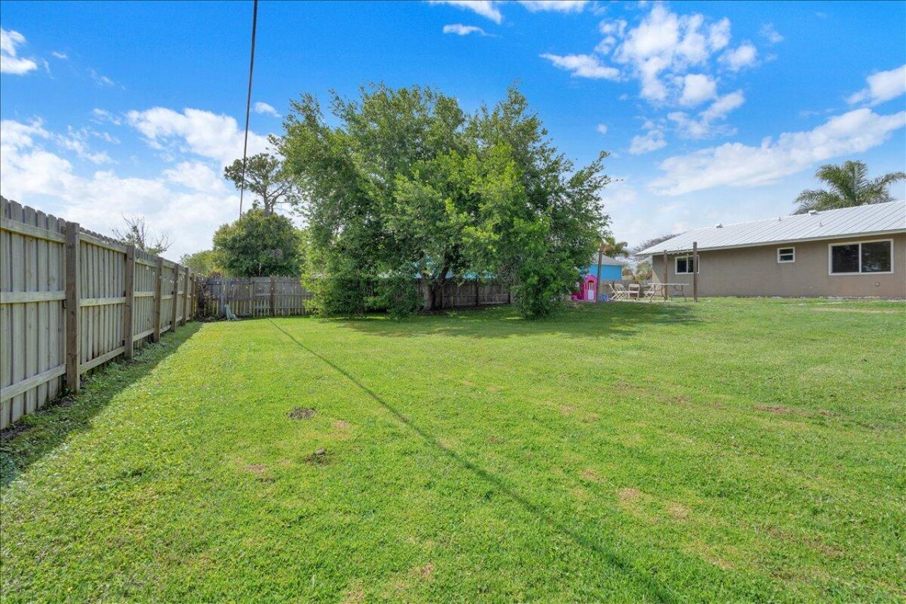 956 SE Browning Avenue, Port Saint Lucie, FL 34983 Photo