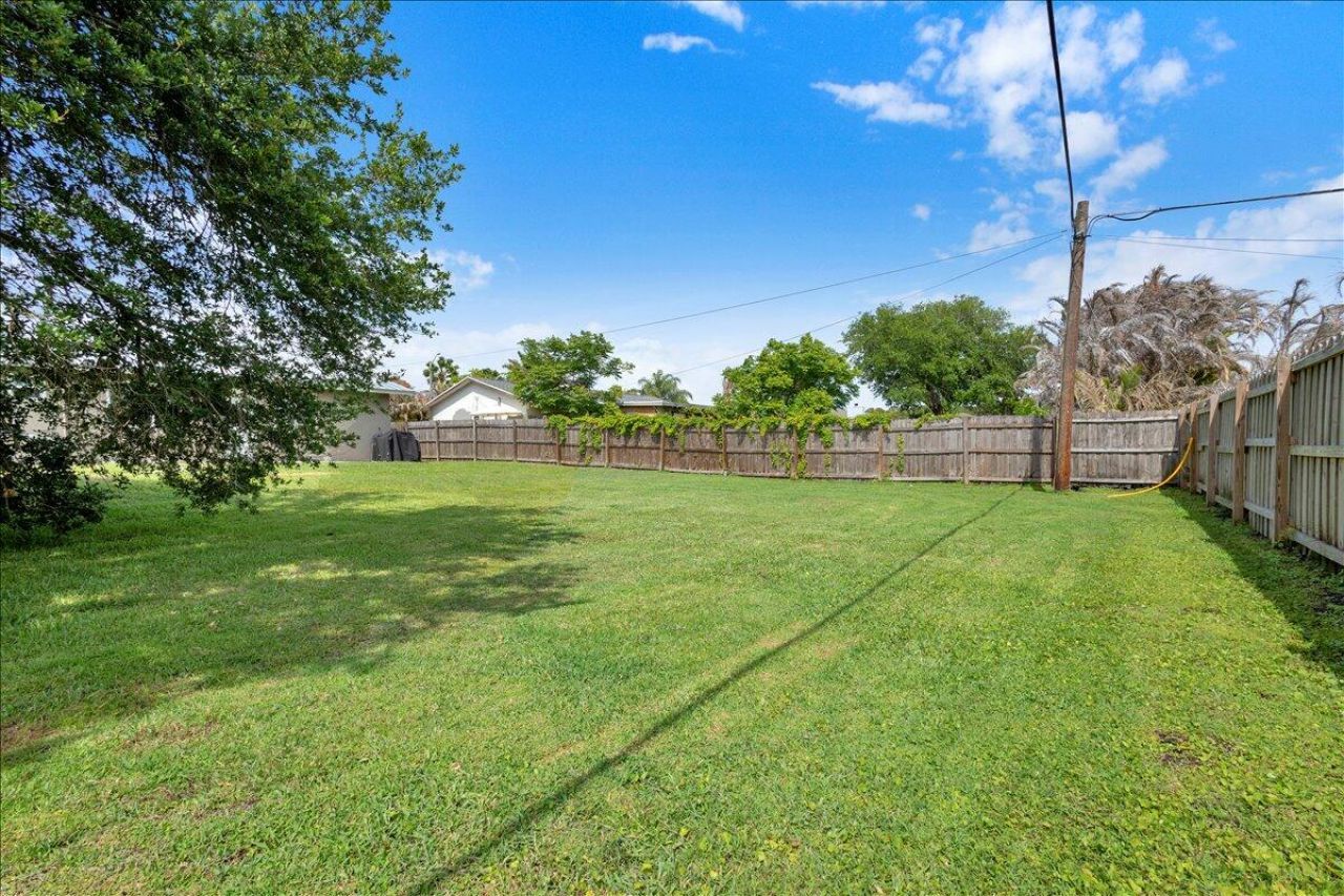 956 SE Browning Avenue, Port Saint Lucie, FL 34983 Photo