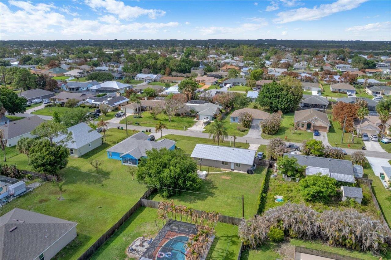 956 SE Browning Avenue, Port Saint Lucie, FL 34983 Photo