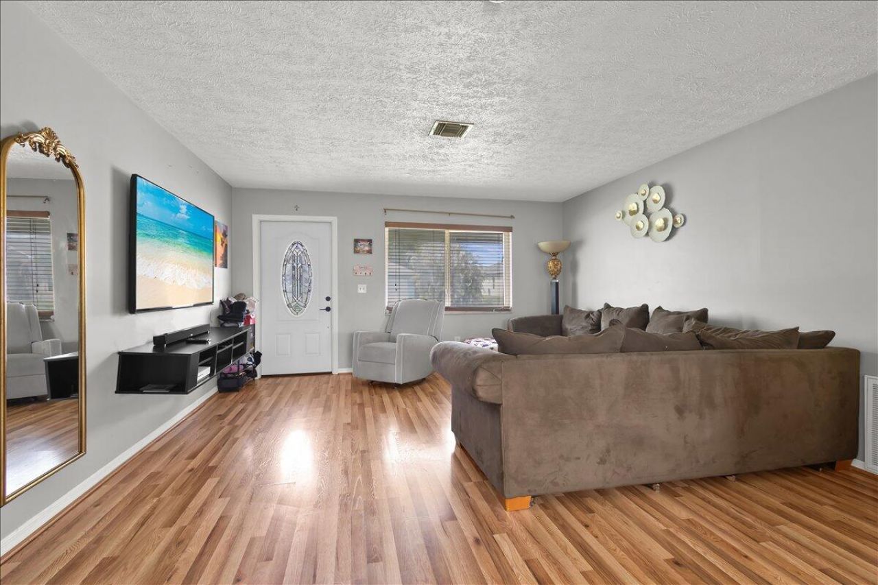 956 SE Browning Avenue, Port Saint Lucie, FL 34983 Photo