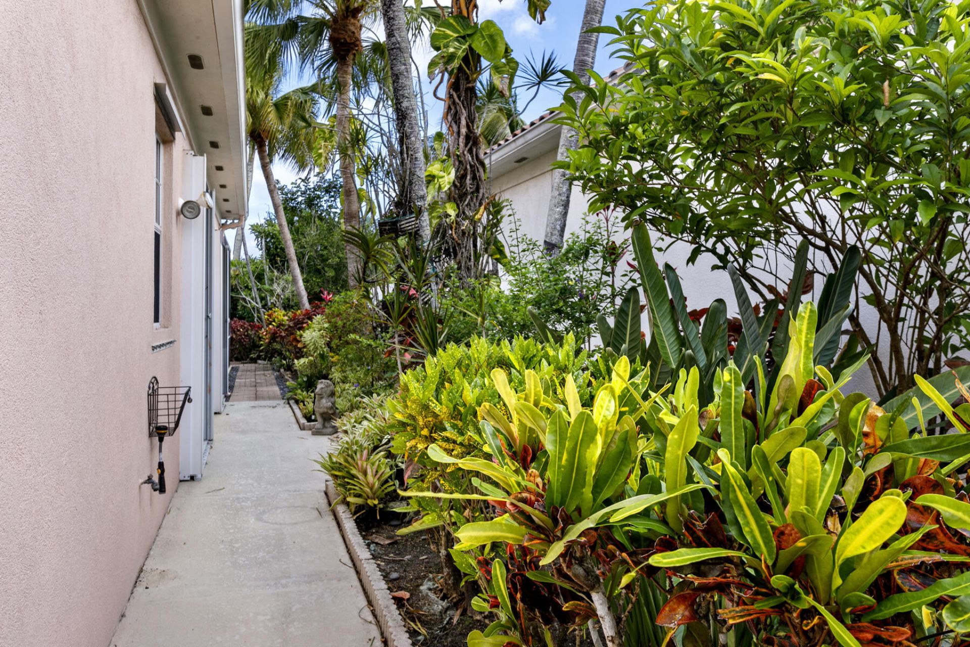 7877 Red River Road, West Palm Beach, FL 33411 Photo