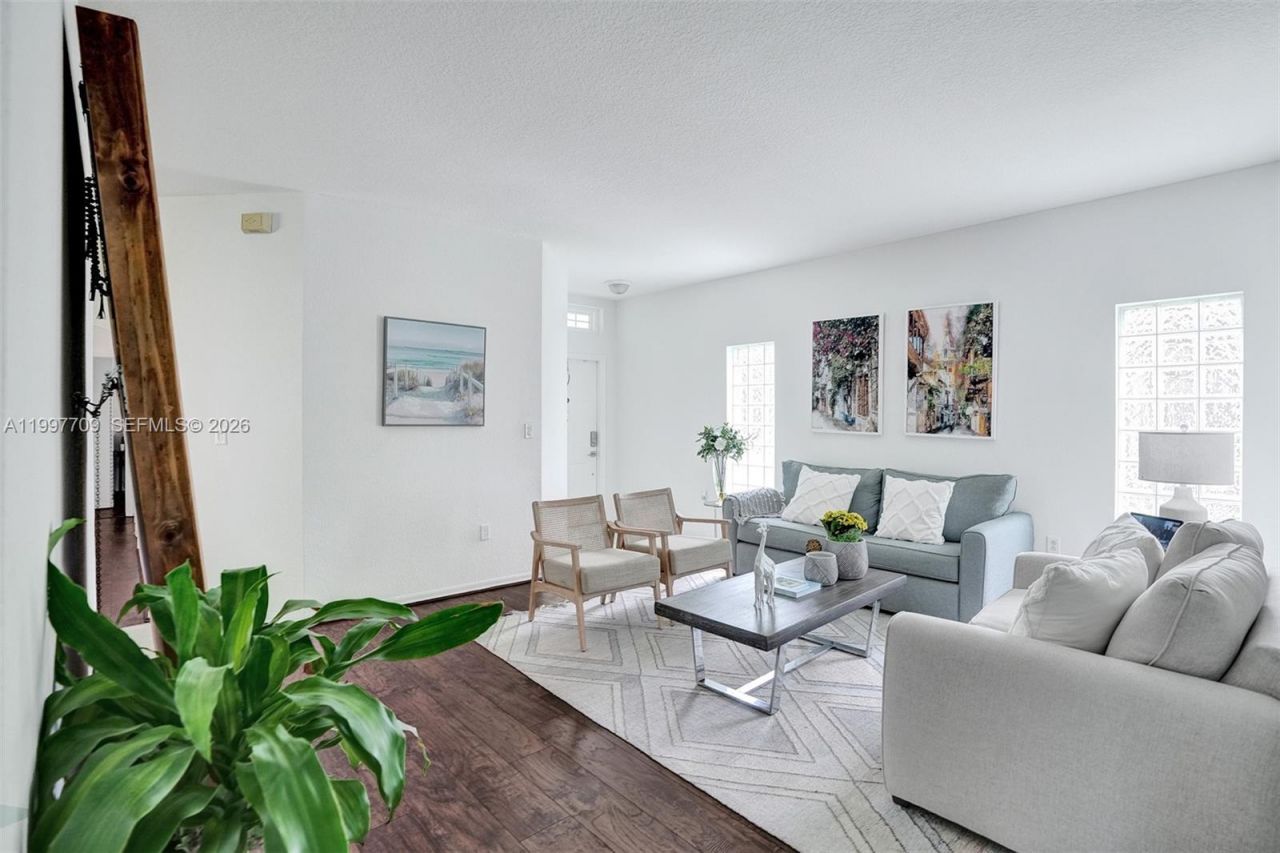 4102 Sapphire Ter, Weston, FL 33331 Photo